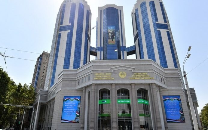 Операторы связи Таджикистана заработали более 1 миллиарда сомони за квартал