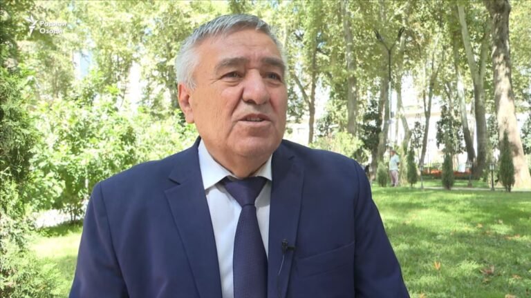 Задержан известный политический деятель Акбаршо Искандаров