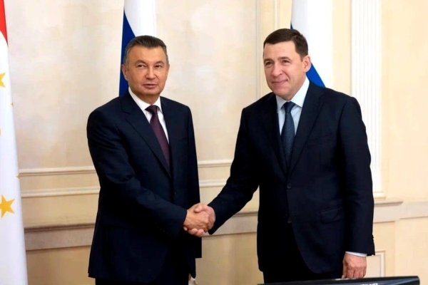 Таджикистану предложили использовать опыт Среднего Урала