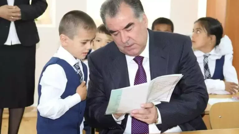 Воскресенье объявлено первым днем учебного года