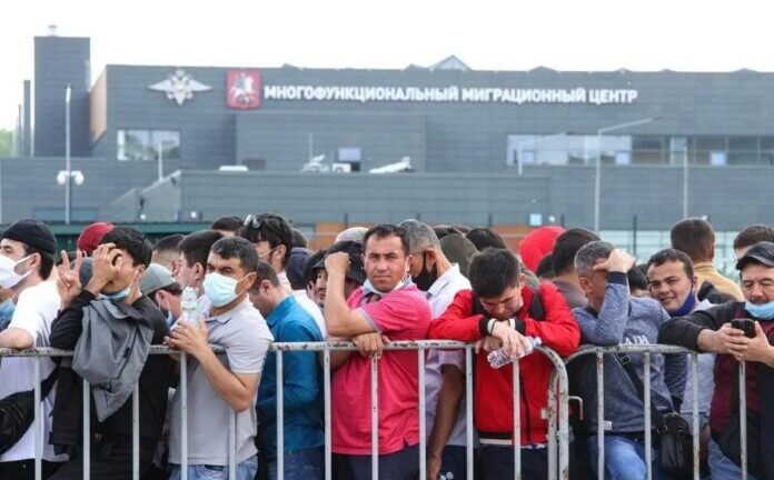 Новые рейды в России против мигрантов