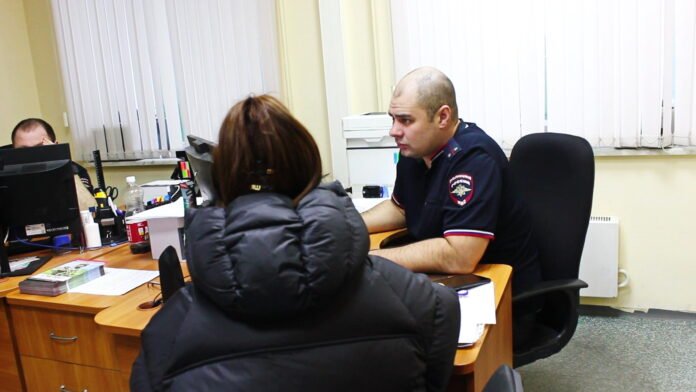 Женщину арестовали за организацию незаконной миграции