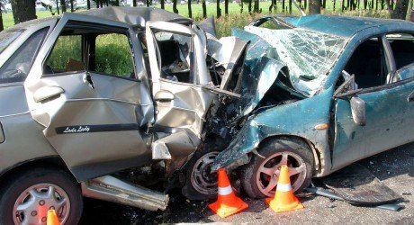 В результате двух ДТП в Таджикистане погибли двое